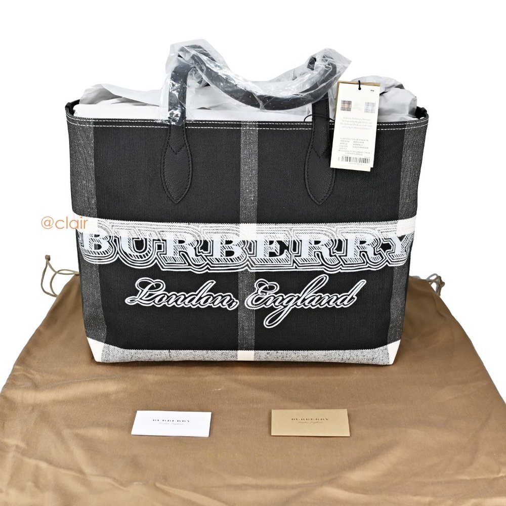 Burberry Medium Doodle Reversible Coated Canvas - Picture 6 of 8
